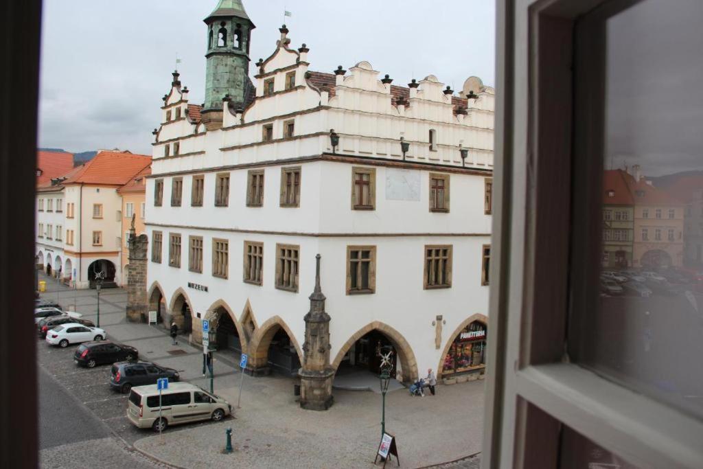 U Zlate Hvezdy Apartman Rizal Apartment Litoměřice Bagian luar foto